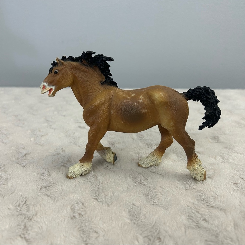 Safari LTD Clydesdale Draft Horse Toy Figurine Black Brown White